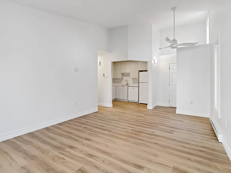7 Brookdale Ct #705 — Photo 14