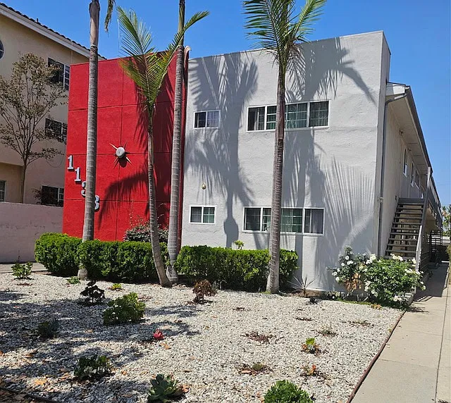 1 bed, 750 sqft, $1,875 — Photo 2