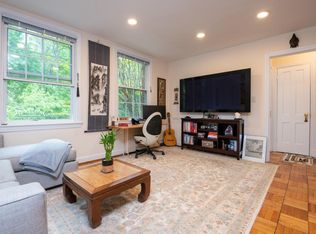 3310 27th St NW APT 3, Washington, DC