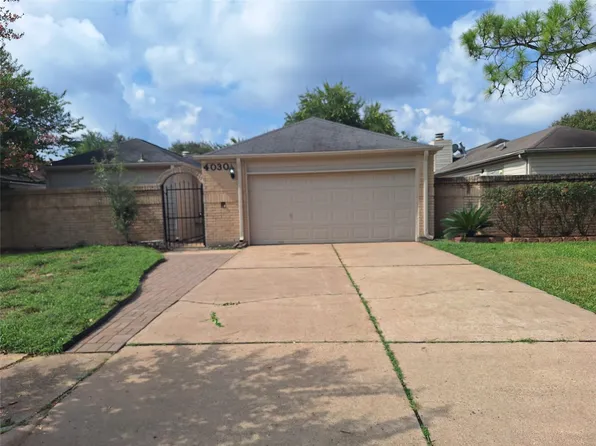 4030 Knoll Glen Dr, Houston, TX 77082