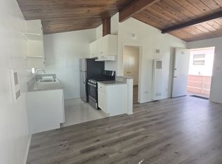 746 Santa Rita Pl, San Diego, CA 92109