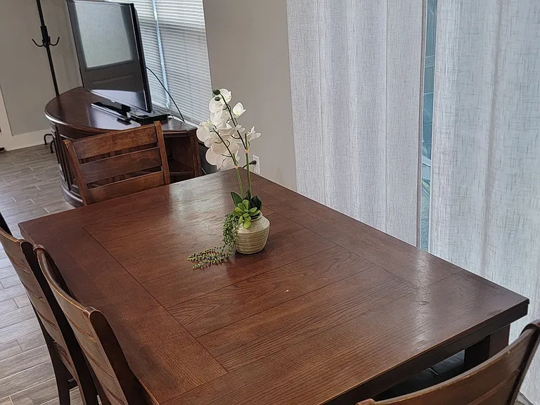 dining room and sliding patio door