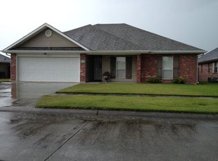 206 Tigerlily Dr, Houma, LA 70360