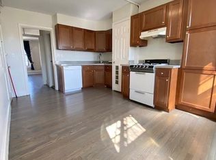 251 Hanover St #3F, Boston, MA 02113