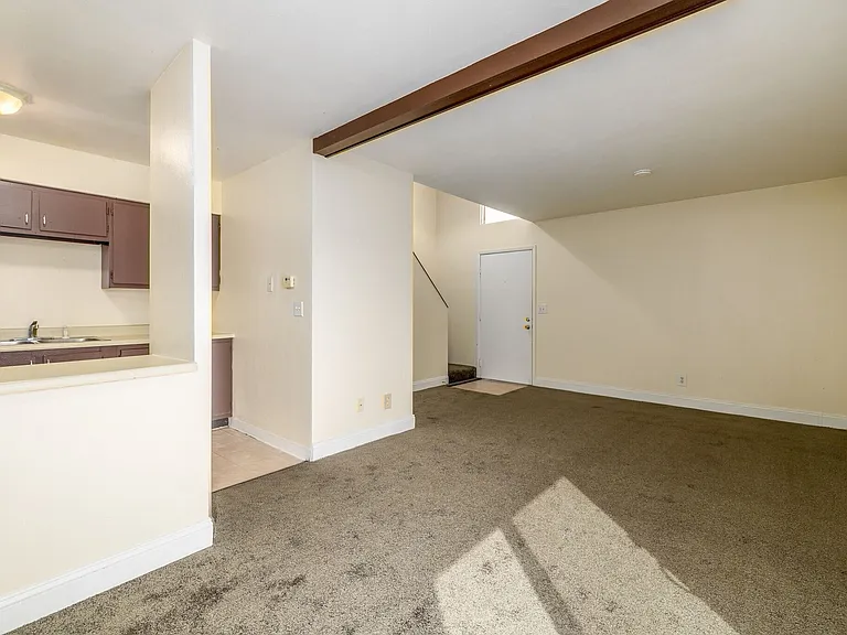 717 Fairmont Dr — Photo 21