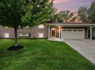 8320 Isle Ave S, Cottage Grove, MN 55016