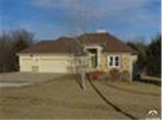 922 E 1900th Rd, Eudora, KS 66025