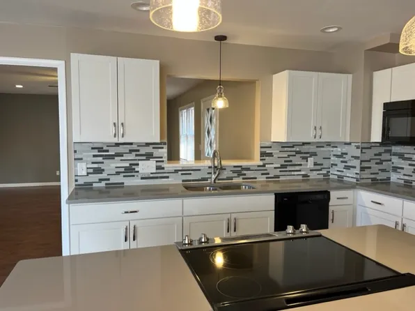 3926 W Westlawn St, Wichita, KS 67203