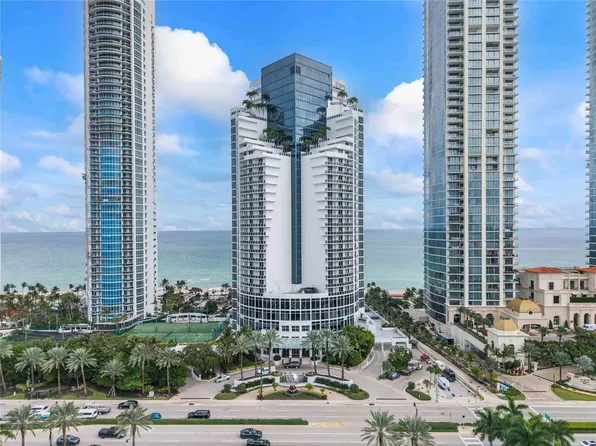 18001 Collins Avenue #2806, North Miami Beach, FL 33160