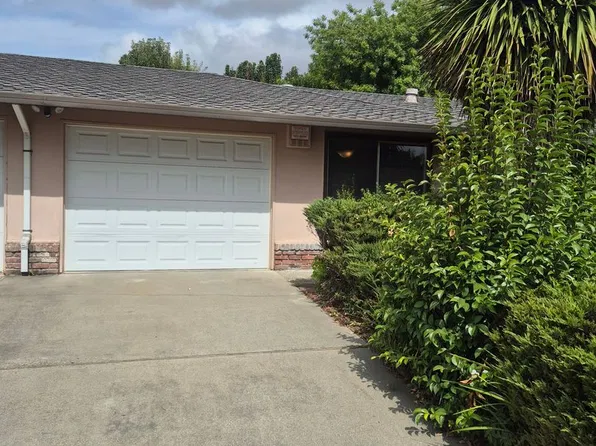 6886 Westmoreland Way, Sacramento, CA 95831