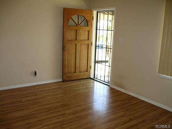 4th image of 14716 Clarkdale Ave
