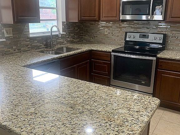 3rd image of 310 E Wright Blvd