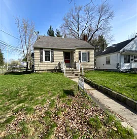 201 E Gier St — Photo 1