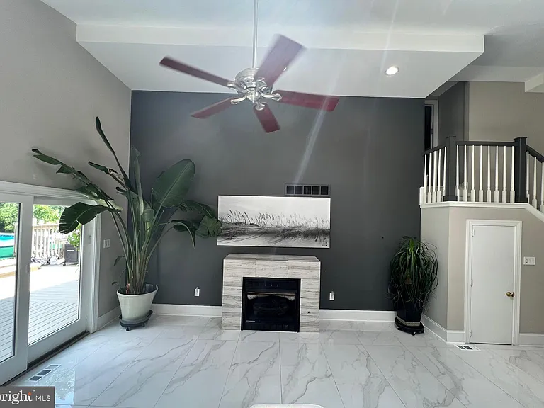 3332 Philmont Ave — Photo 9