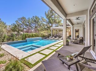 26 Plum Hollow Dr, Henderson, NV 89052