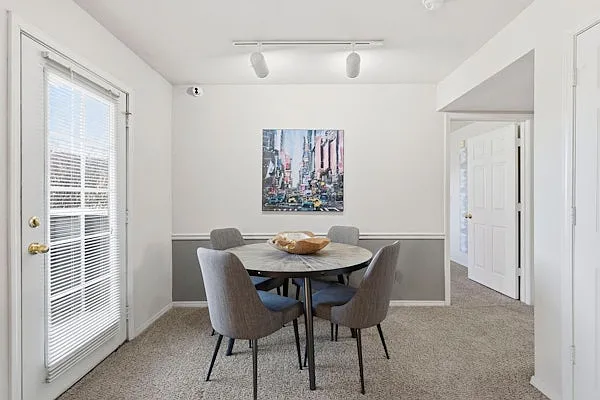 Newport Wichita Apts. — Photo 19