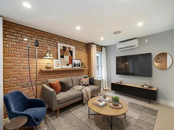 35 Crosby St APT 5F, New York, NY 10013