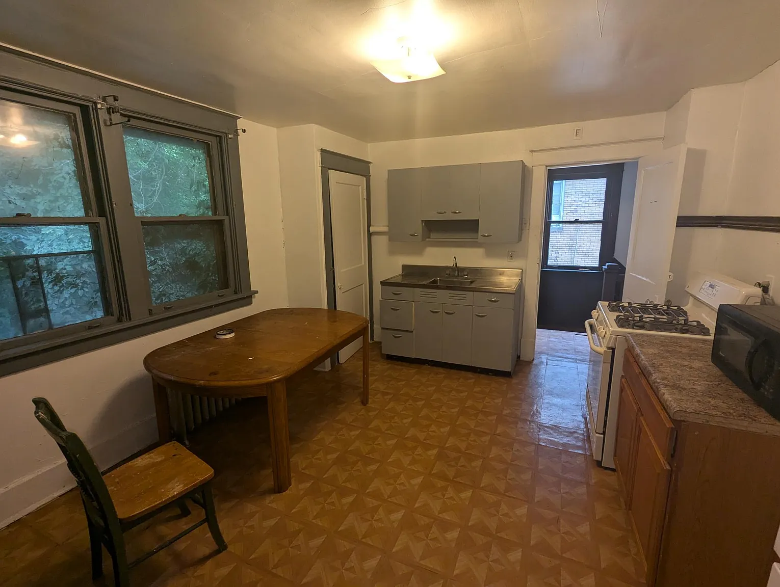 136 Prospect St #B photo 1