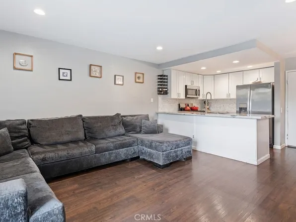 6825 Alabama Ave Unit 114, Canoga Park, CA 91303