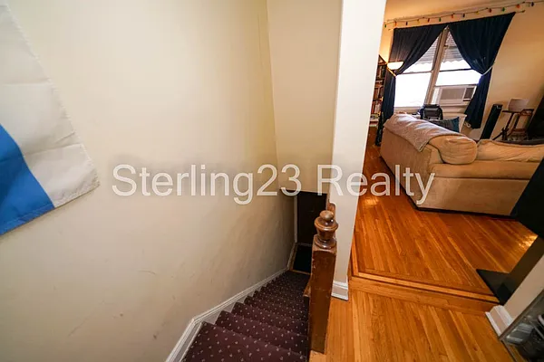 Rented by Sterling Realty Solution Inc | media 4