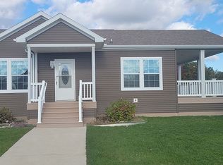 11765 Townsquare Blvd, Rockford, MI 49341