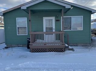 7819 Lake Dr, Algonac, MI 48001