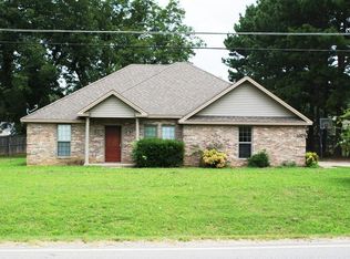 1004 Gum Springs Rd, Searcy, AR 72143
