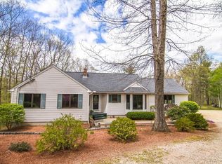 33 Town Farm Rd, Brookfield, MA 01506