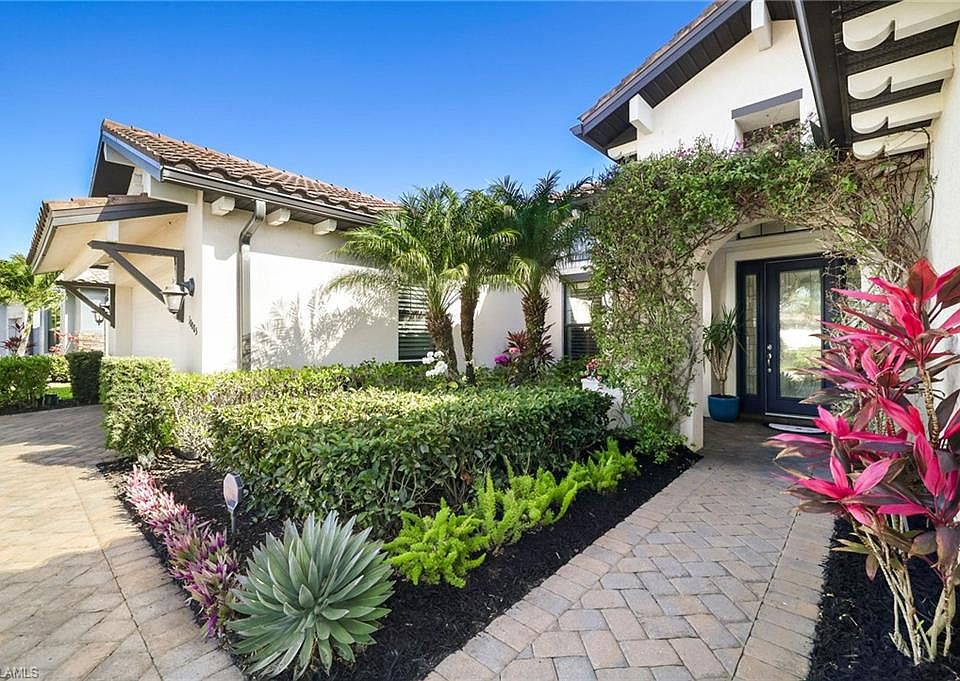 1st image of 10085 Avalon Lake CIR
