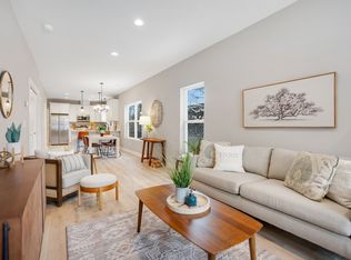 423-421 12th Ave N, Hopkins, MN 55343