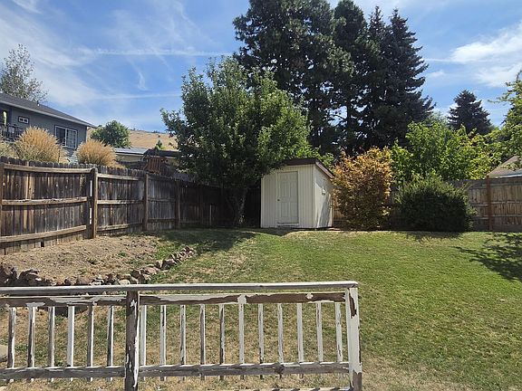 4th image of 445 Havencrest Ct