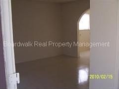 2nd image of 2742 Woodbury Dr