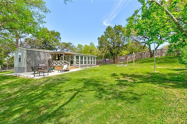 1st image of 3560 Arrowhead Cir