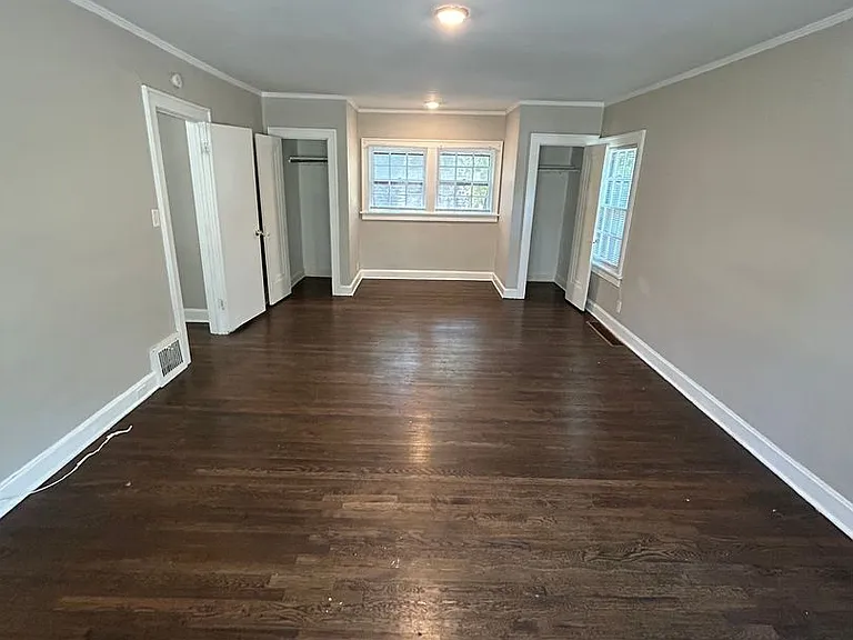5411 Rockhill Rd — Photo 21