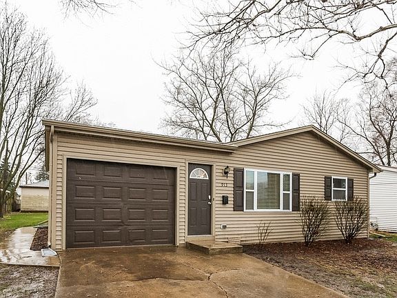 3rd image of 913 Chippewa Cir