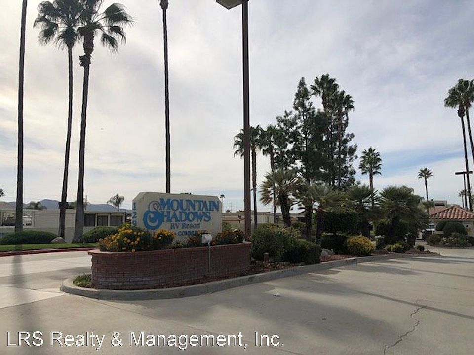 1st image of 1295 S Cawston Ave Spc 39