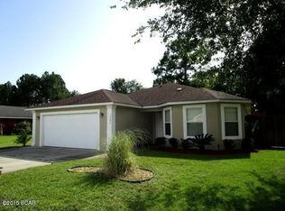 1902 Scarlett Blvd, Lynn Haven, FL 32444