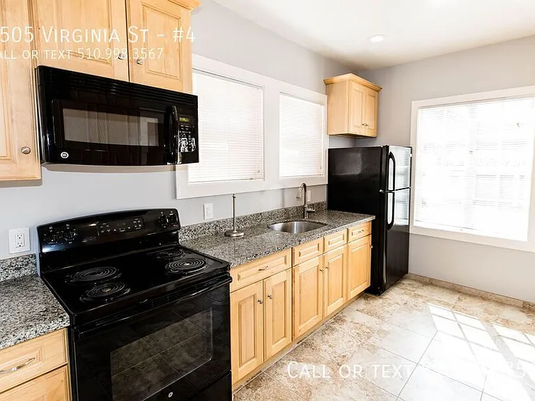 2505 Virginia St #4 — Photo 12