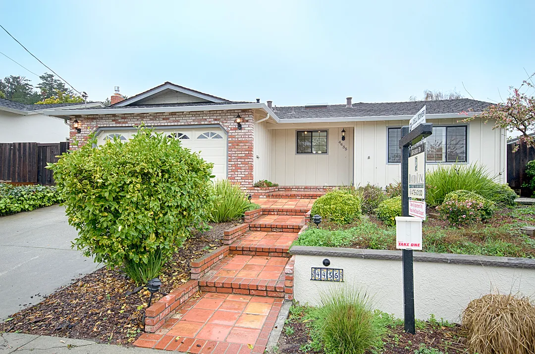 4435 Ranchero Dr photo 1