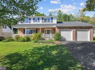 12 Hilton Rd, Wilmington, DE 19810