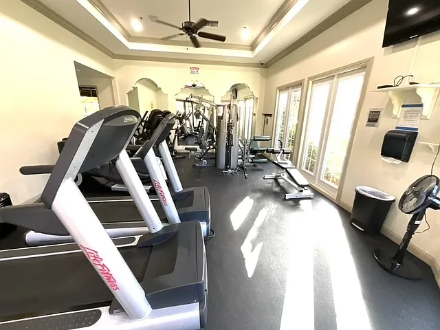 8870 Colonnades Blvd #337 — Photo 2