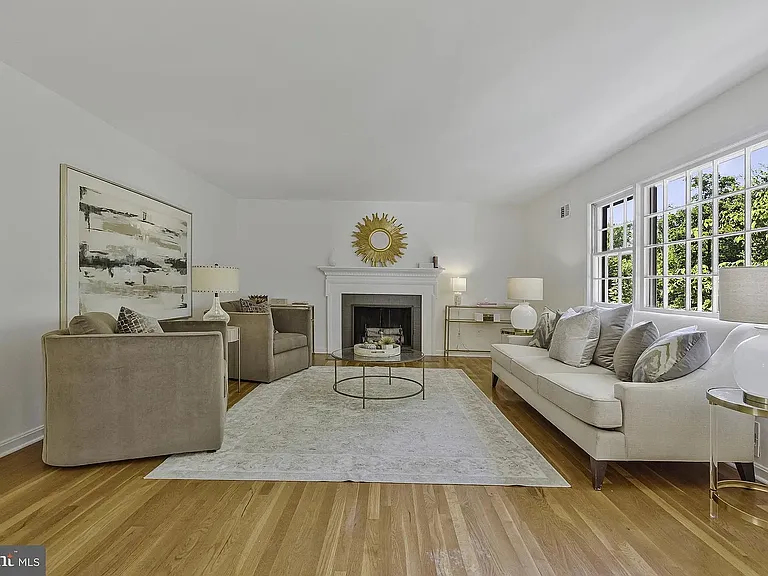 8009 Lewinsville Rd — Photo 8
