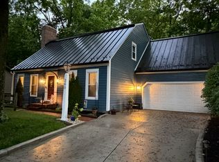 360 Locust View Way, Troy, OH 45373