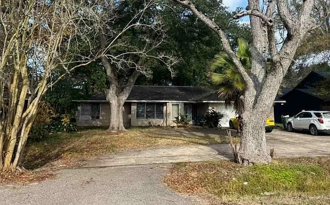 1st image of 4135 Griffing Dr