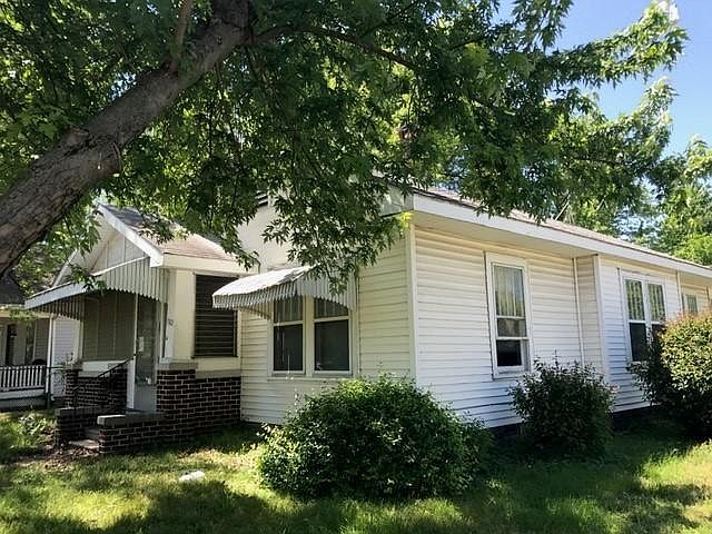 2nd image of 1502 Byers Ave