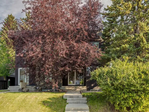 2218 S 32nd Ave SW, Calgary, AB T2T 1X1