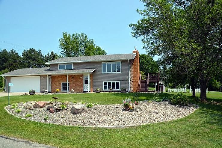 1st image of 4230 Greenway Cir NE