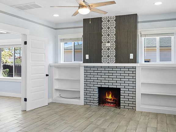 4th image of 3109 Douglas Ave Unit A