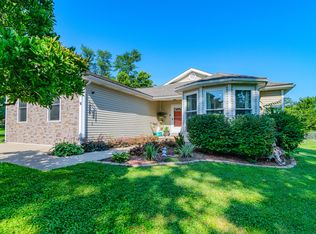 1667 Old Frankfort Rd, Lawrenceburg, KY 40342