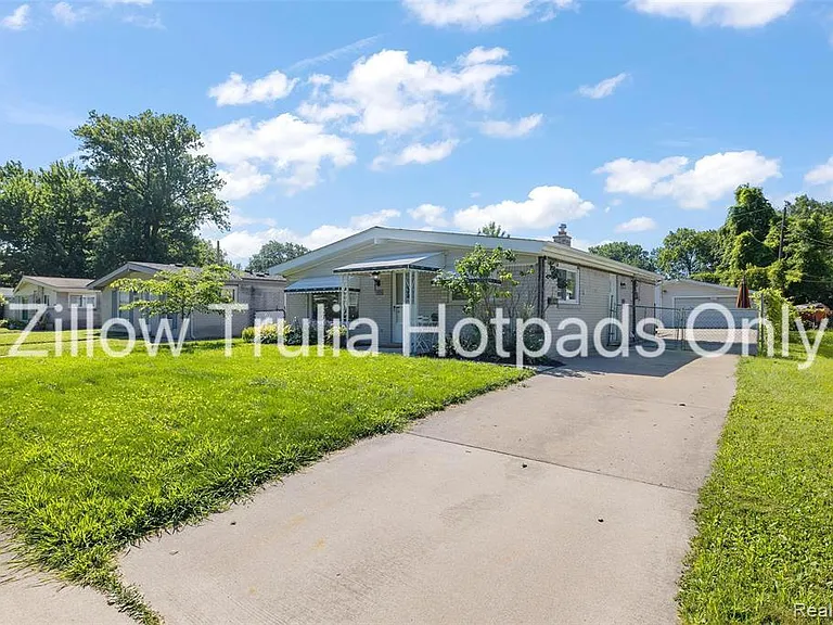 1614 Middlesex Ave — Photo 3